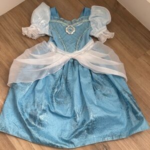 Disney store Cinderella Kids princess Costume - age 4